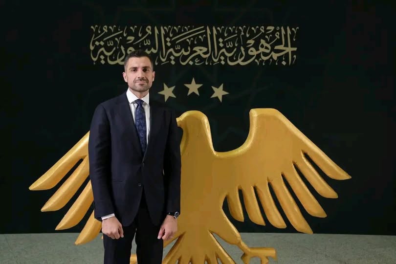 قتيبة الإدلبي يعلن استقالته من وزارة الخارجية السورية
