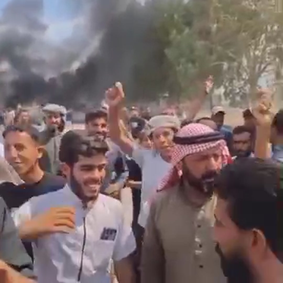 احتجاجات في البوحمد شرقي الرقة وقطع للطريق رفضاً لرفع أسعار المحروقات