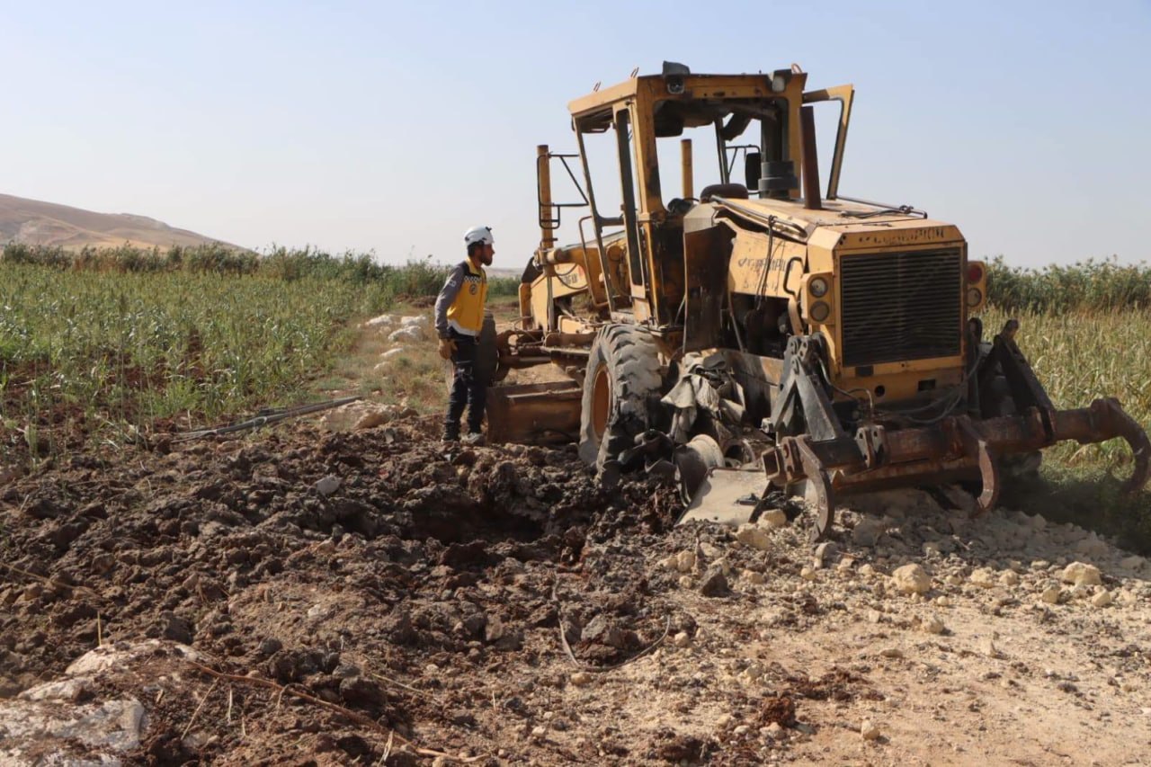 إصابة رجل وطفل بانفجار لغم أرضي شرقي العيس بريف حلب