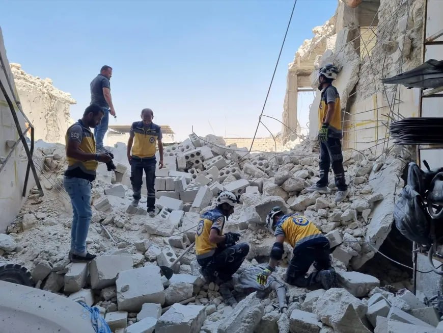 متابعة للخبر السابق حول انهيار سقف مبنى في حلب