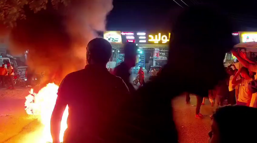 احتجاجات وقطع طرق في أعزاز رفضاً لرفع أسعار المحروقات