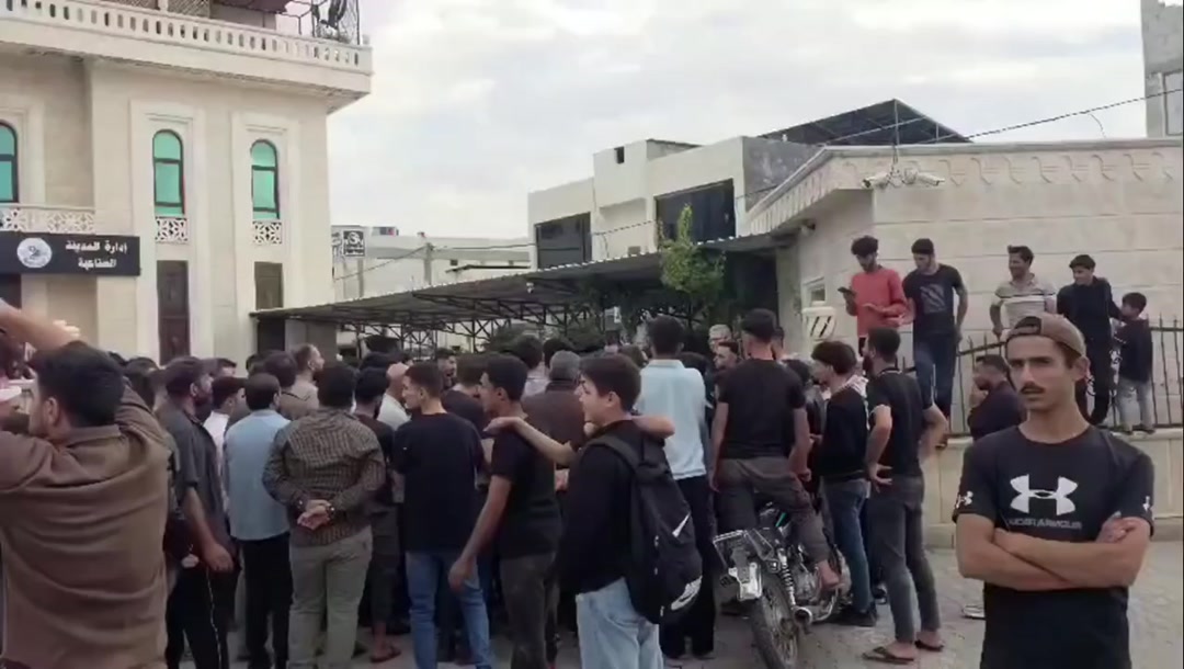 صناعيو مدينة الراعي يحتجون على انقطاعات الكهرباء المتكررة