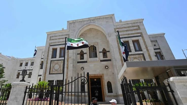 مجلس الشعب يستدعي وزير الطاقة لمناقشة رفع أسعار المحروقات