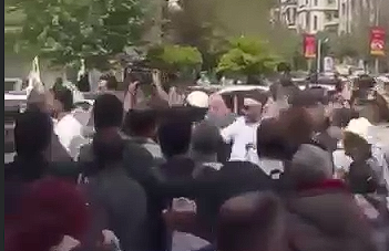 الاعتداء على المتظاهرين في دمشق