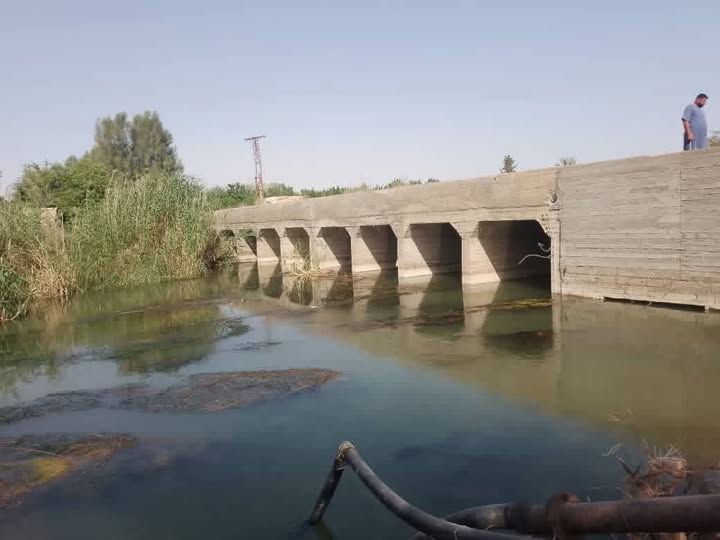 خروج جسر عن الخدمة بدير الزور