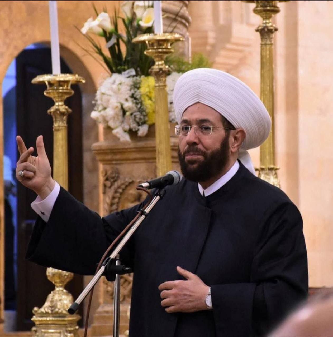 السجن المؤبد مدى الحياة بحق المفتي السوري السابق أحمد بدر الدين حسون