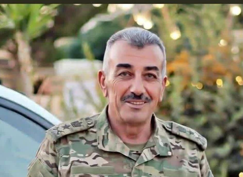وفاة العميد عزت الطعاني إثر نوبة قلبية